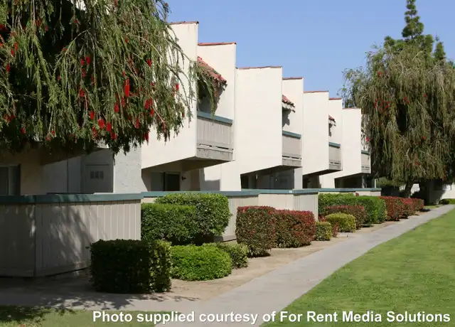 Property at 2224 S Real Rd, Bakersfield, CA, 93309, 1 bed, 1 bath, [object Object]