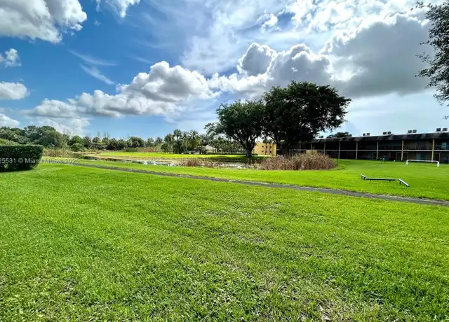 Property at 1808 Meadows Cir W #1808, Boynton Beach, FL, 33436, 1 bed, 1 bath, [object Object]