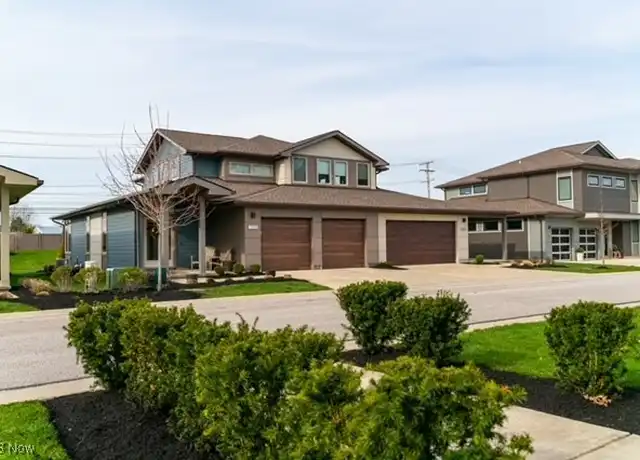 Property at 28915 Addison Ct, Cleveland, OH, 44124, 2 beds, 2.5 baths, [object Object]