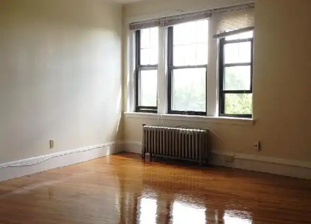 Property at 92 Maple St Unit 2, Malden, MA, 02148, 1 bed, 1 bath, [object Object]
