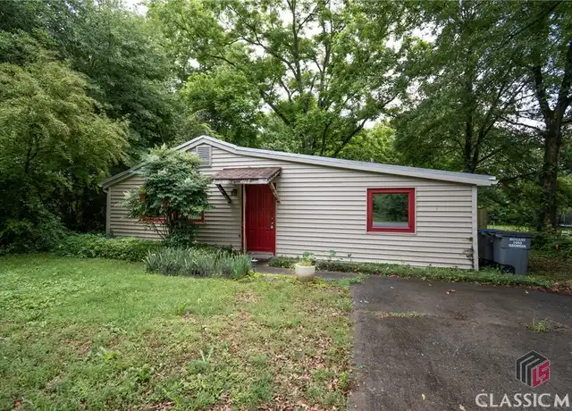 Property at 340 Osceola Ave, Bogart, GA, 30622, 2 beds, 1.5 baths, [object Object]