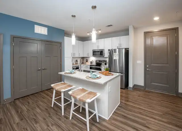 Property at Olympus Emerald Coast - 2004-2098 Palm St, Destin, FL, 32541, 1 bed, 1 bath, [object Object]