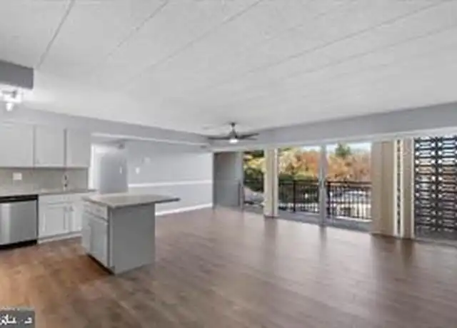 Property at 9201 New Hampshire Ave #302, Silver Spring, MD, 20903, 3 beds, 1.5 baths, [object Object]