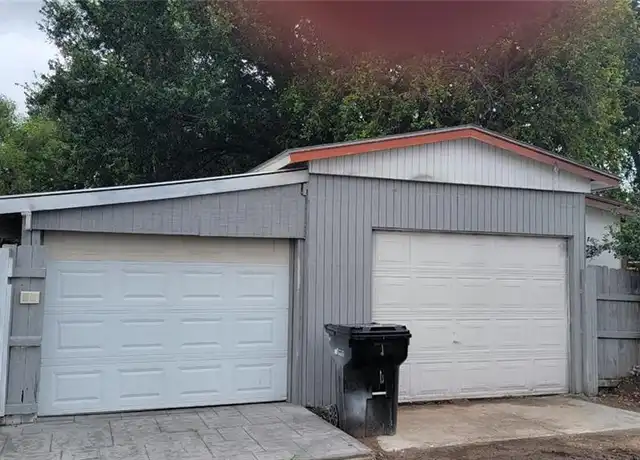 Property at 910 N 15th St, McAllen, TX, 78501, 1 bed, 1 bath, [object Object]
