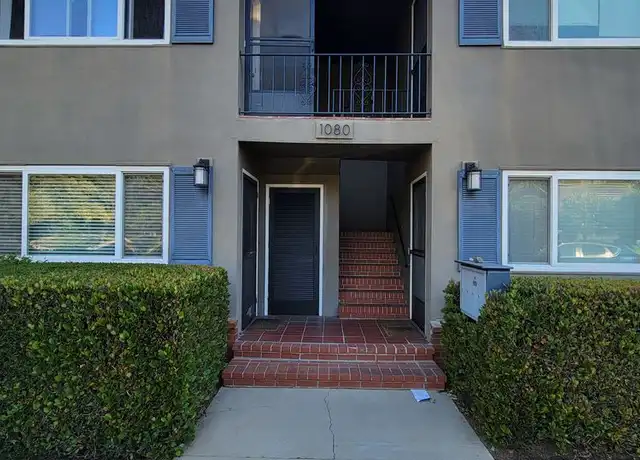 Property at 1080 Fremont St #4, Menlo Park, CA, 94025, 1 bed, 1 bath, [object Object]