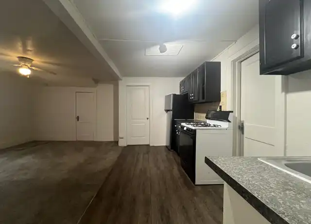 Property at 2304 Jefferson St, Muskegon, MI, 49444, 2 beds, 1 bath, [object Object]