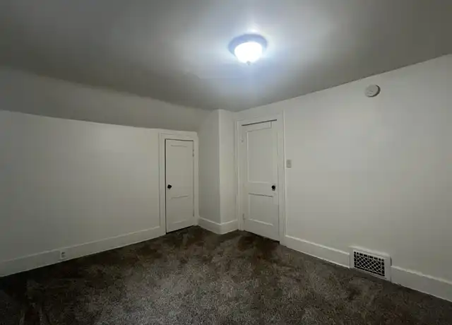 Property at 2304 Jefferson St, Muskegon, MI, 49444, 2 beds, 1 bath, [object Object]