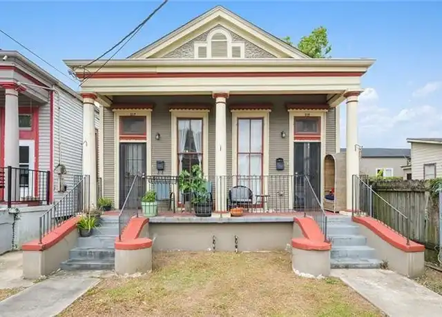 Property at 317 S Gayoso St, New Orleans, LA, 70119, 3 beds, 1 bath, [object Object]