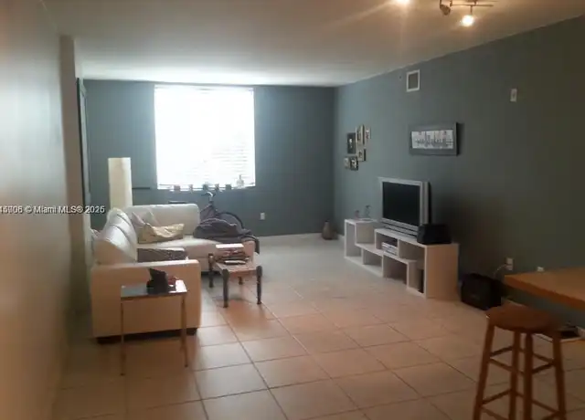 Property at 2630 SW 28th St #16, Miami, FL, 33133, 1 bed, 1 bath, [object Object]