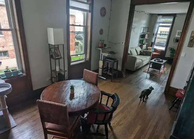 Property at 826 W 34th St Unit 1st floor, Chicago, IL, 60608, 3 beds, 1 bath, [object Object]