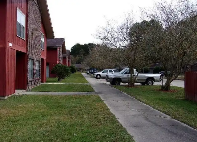Property at 29360 Red Oak Rd Unit 102, Livingston, LA, 70754, 2 beds, 1 bath, [object Object]
