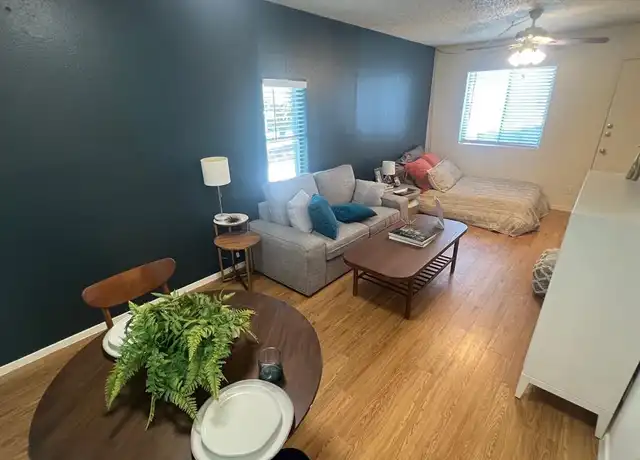 Property at 4209 Avenue B Unit 203, Austin, TX, 78751, 1 bed, 1 bath, [object Object]