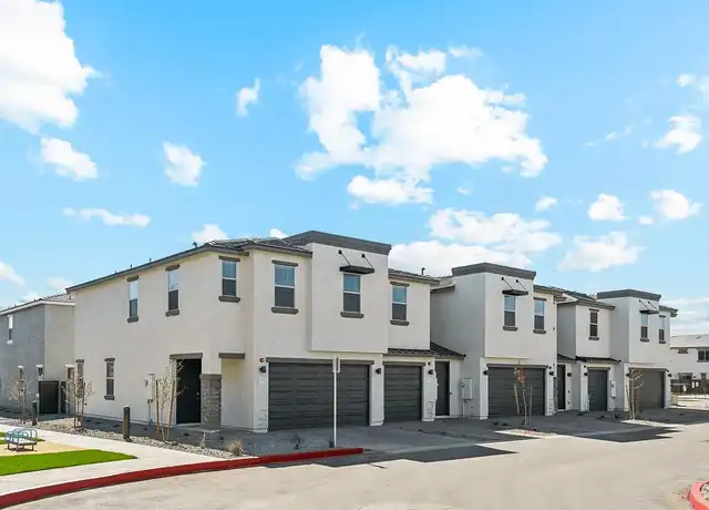 Property at Avalon Townhomes - 13025 W Thomas Rd, Avondale, AZ, 85392, 2 beds, 2.5 baths, [object Object]
