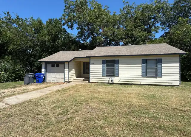 Property at 1508 Shelburne St, Waco, TX, 76711, 2 beds, 1 bath, [object Object]