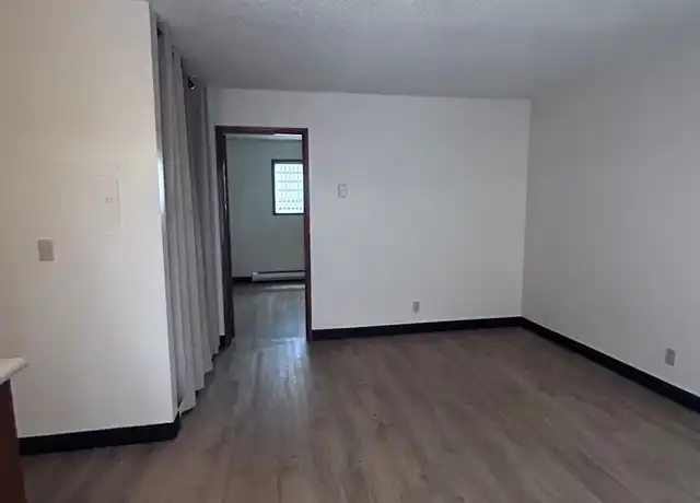 Property at 800 E 18th Ave Unit 3, Eugene, OR, 97401, 1 bed, 1 bath, [object Object]