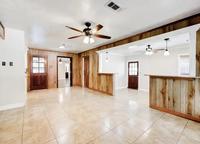 Property at 11787 Stonehedge Dr, Conroe, TX, 77303, 4 beds, 2 baths, [object Object]