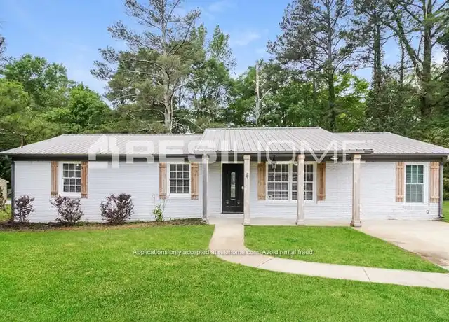 Property at 25 Woodland Dr, Carrollton, GA, 30117, 3 beds, 2 baths, [object Object]