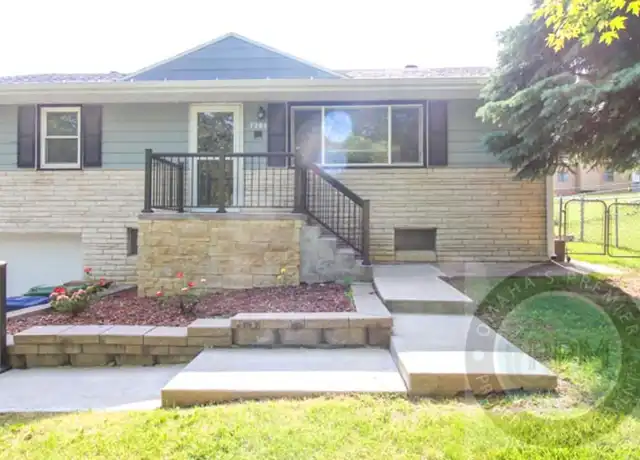 Property at 7205 S 42nd St, Bellevue, NE, 68147, 3 beds, 1.5 baths, [object Object]