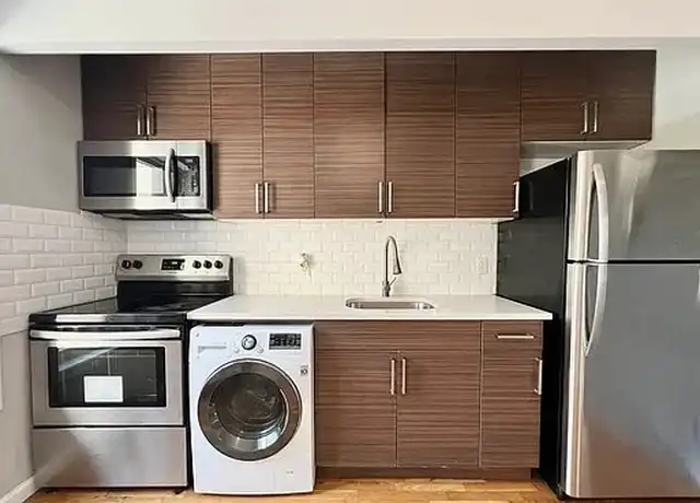 Property at 728 Courtlandt Ave Unit 3R, Bronx, NY, 10451, 2 beds, 1 bath, [object Object]