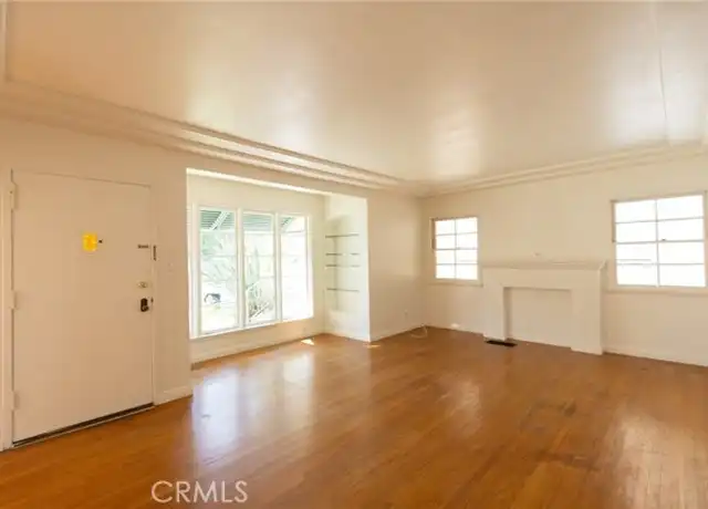 Property at 757 E Doran St, Glendale, CA, 91206, 2 beds, 1 bath, [object Object]