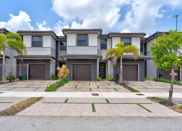 Property at 15826 NW 91st Ct, Hialeah, FL, 33018, 3 beds, 2.5 baths, [object Object]