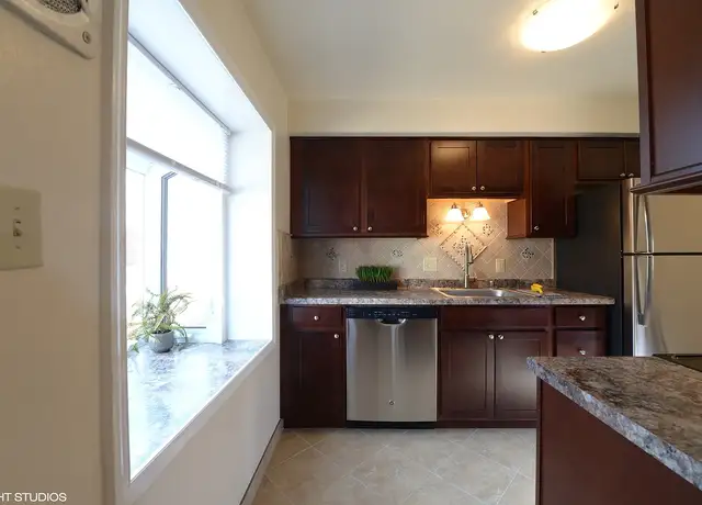 Photo of 4532 N Wilson Dr, Milwaukee, WI 53211