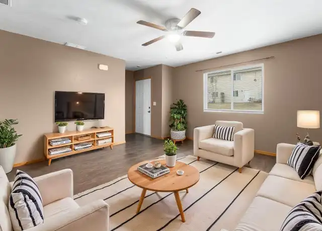 Property at 1111 N Archer Ave, Sioux Falls, SD, 57103, 2 beds, 2 baths, [object Object]