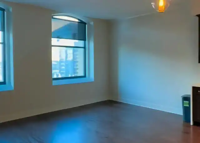 Property at 106 W 14th St Unit 505, Kansas City, MO, 64105, 1 bed, 1 bath, [object Object]