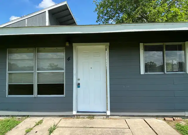 Property at 500 Austin Rd Unit 4, Eagle Lake, TX, 77434, 1 bed, 1 bath, [object Object]