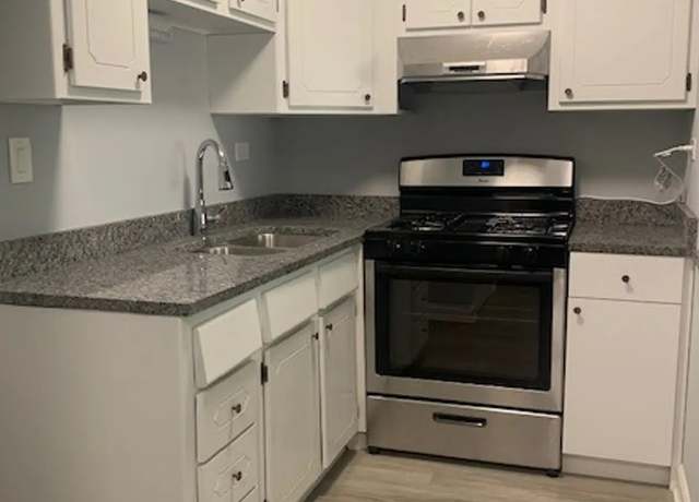 Photo of 390 Executive Dr Unit 205, Carol Stream, IL 60188