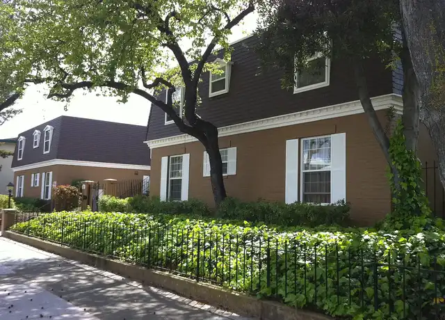 Property at Le Parc Dauphine - 1921 California St, Mountain View, CA, 94040, 2 beds, 1 bath, [object Object]