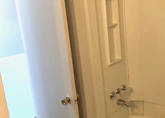 Property at 303 Vassar Dr SE Unit 3, Albuquerque, NM, 87106, 2 beds, 1 bath, [object Object]