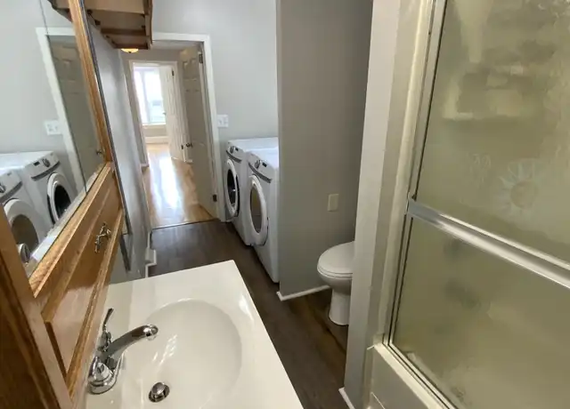 Property at 2025 W 3rd St Unit 2, Duluth, MN, 55806, 2 beds, 1 bath, [object Object]