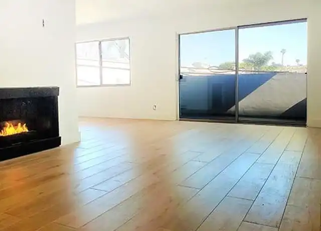 Property at 811 6th St Unit 208, Santa Monica, CA, 90403, 1 bed, 1 bath, [object Object]