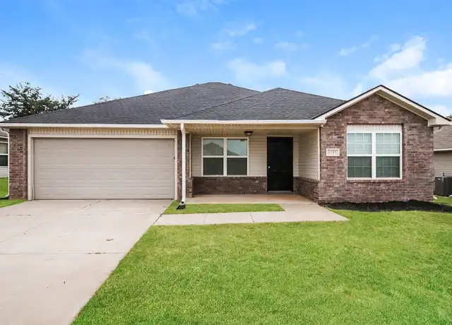 Property at 1317 Granite Ln, Noble, OK, 73068, 4 beds, 2 baths, [object Object]