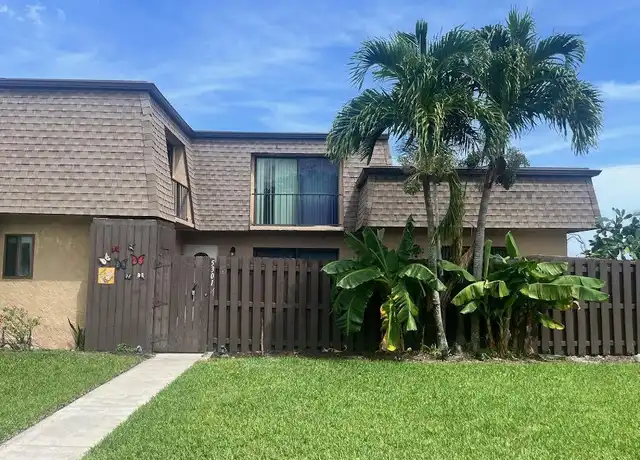 Property at 5301 Waterview Cir, Palm Springs, FL, 33461, 3 beds, 2.5 baths, [object Object]