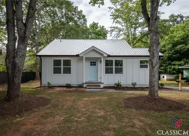 Property at 888 Oglethorpe Ave, Athens, GA, 30606, 3 beds, 2 baths, [object Object]