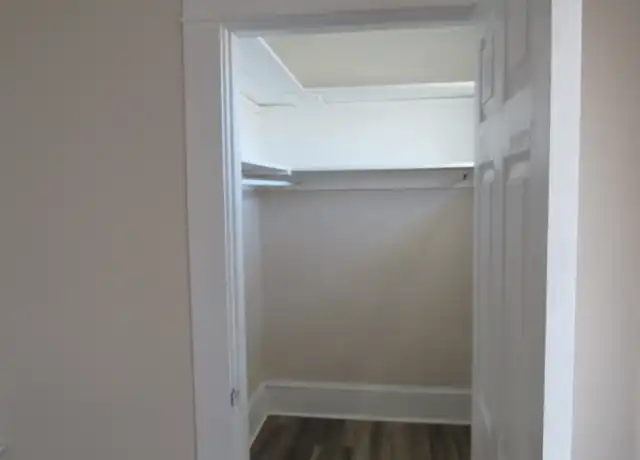 Property at 201 N Wild Olive Ave, Daytona Beach, FL, 32118, 2 beds, 1 bath, [object Object]