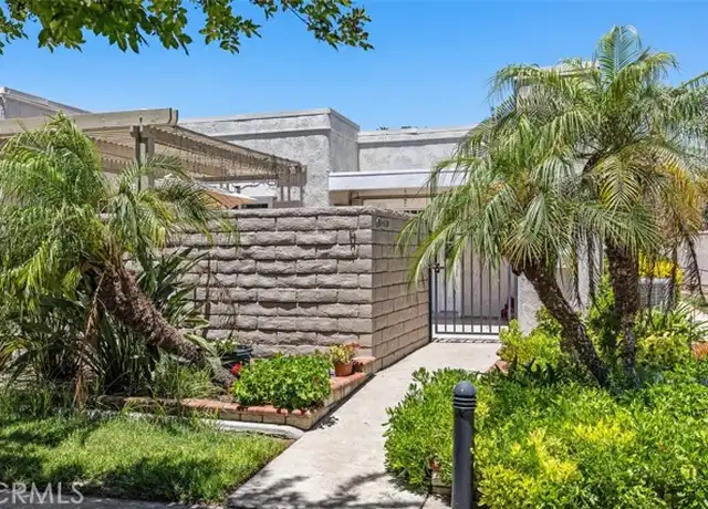 Property at 2272 Via Mariposa E Unit D, Laguna Woods, CA, 92637, 2 beds, 2 baths, [object Object]
