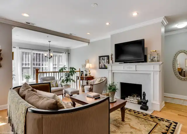 Property at 632 Hinman Ave, Evanston, IL, 60202, 2 beds, 4 baths, [object Object]