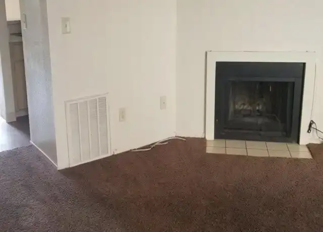 Property at 1995 Grande Cir, Fairfield, CA, 94533, 2 beds, 1 bath, [object Object]