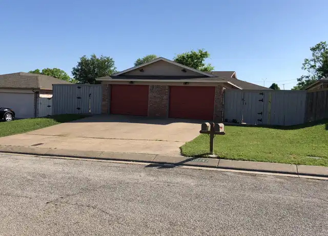 Property at 10247 Maverick Dr, Fort Worth, TX, 76108, 3 beds, 2 baths, [object Object]