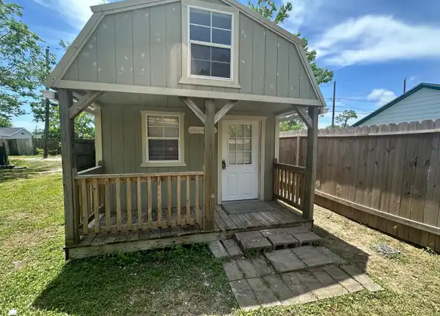 Property at 727 W 5th St Unit A, Freeport, TX, 77541, 0 beds, 1 bath, [object Object]