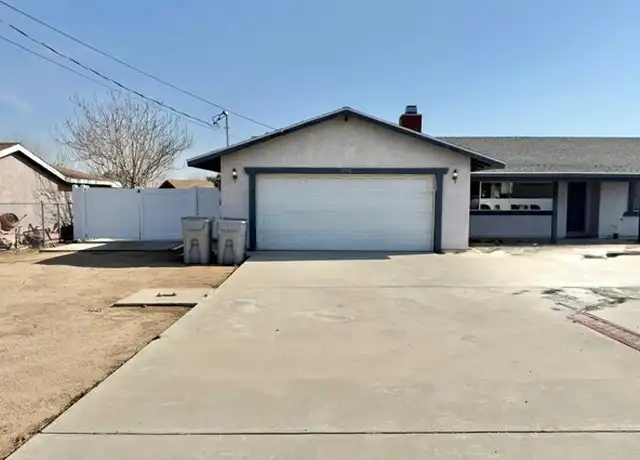 Property at 7795 Oakwood Ave, Hesperia, CA, 92345, 3 beds, 2 baths, [object Object]