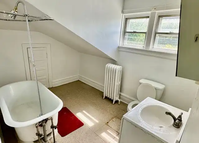 Property at 2510 S 5th St Unit 6, Allentown, PA, 18103, 2 beds, 1 bath, [object Object]