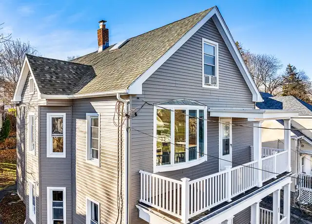 Property at 85 Riverview Ave Unit 2, New London, CT, 06320, 3 beds, 1 bath, [object Object]