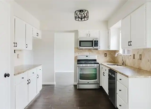 Property at 2637 Austin Dr, Mesquite, TX, 75181, 4 beds, 2.5 baths, [object Object]