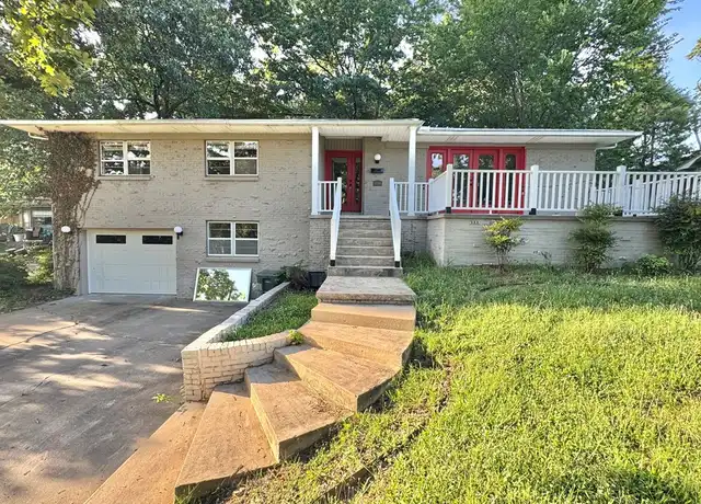 Property at 434 W Prospect St, Fayetteville, AR, 72701, 3 beds, 2 baths, [object Object]