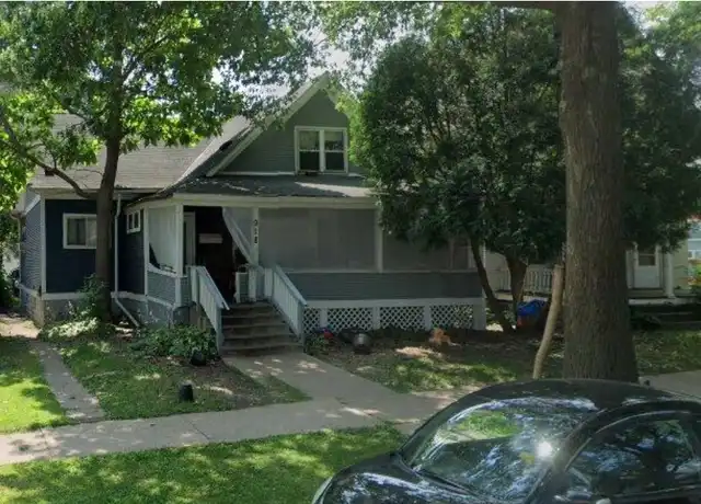 Property at 918 5th St E Unit 1, St Paul, MN, 55106, 3 beds, 1 bath, [object Object]