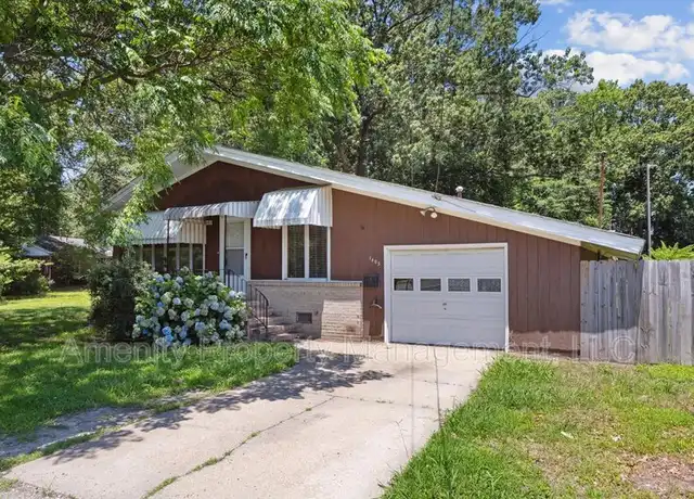 Property at 1405 Todds Ln, Hampton, VA, 23666, 3 beds, 1 bath, [object Object]